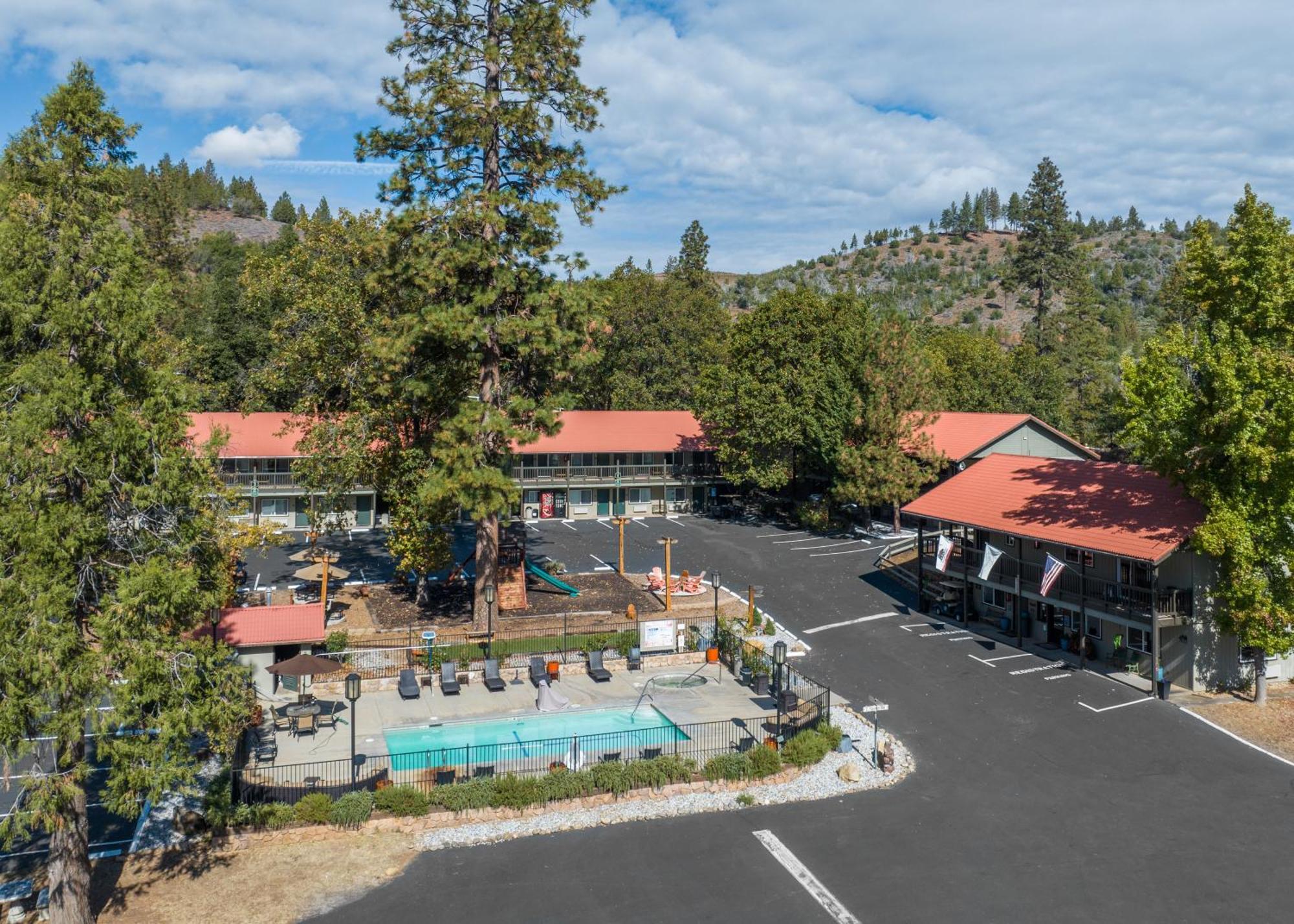 Yosemite Westgate Lodge Groveland Exteriér fotografie